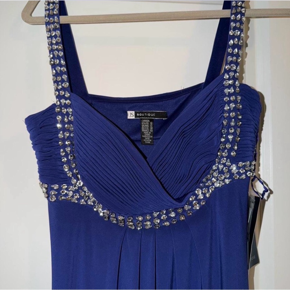 Js‎ Boutique